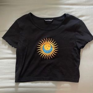 Sun moon crop top size L
